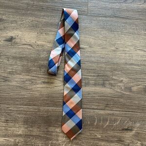 neck tie
